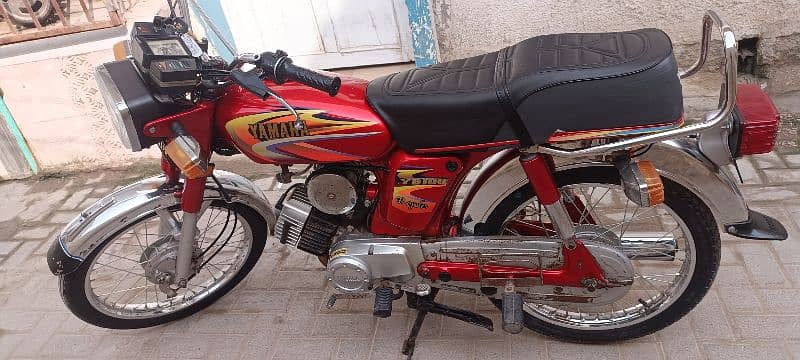 Yamaha Royal 100 Mobile No 03003133706 0