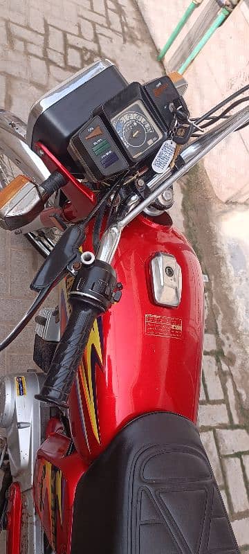 Yamaha Royal 100 Mobile No 03003133706 8