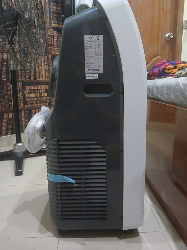 SKYWOOD PORTABLE AC 4