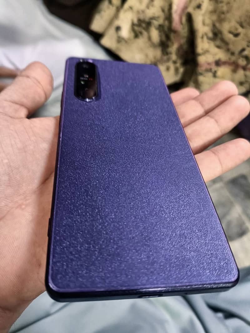 Sony Xperia 1 iii Purple 12/256 7