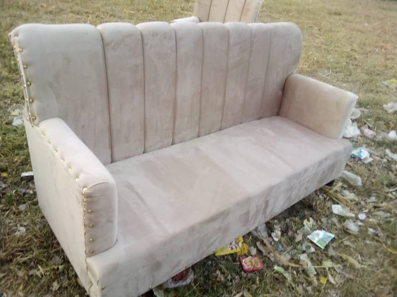 Complete furniture new 0