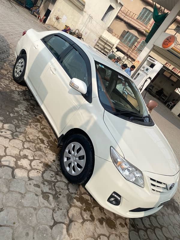 Toyota Corolla GLI 2014 1