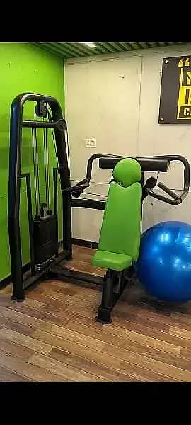 Dual Smith machine|Cross over| Functional trainer|Comercial Gym Setup 9