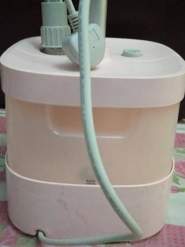 Garment steamer for sale (brand new) 6