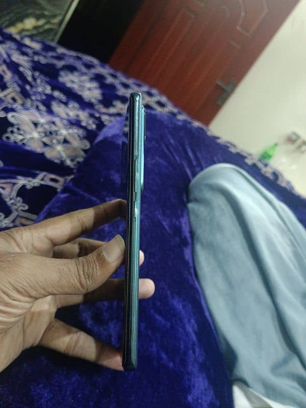 vivo v 30 1