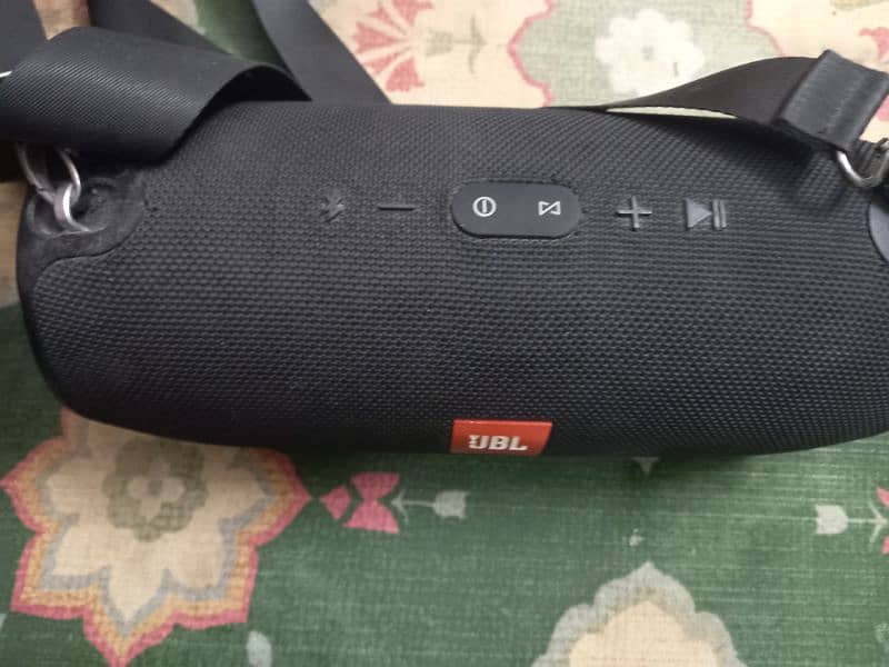 jbl xtreme 1