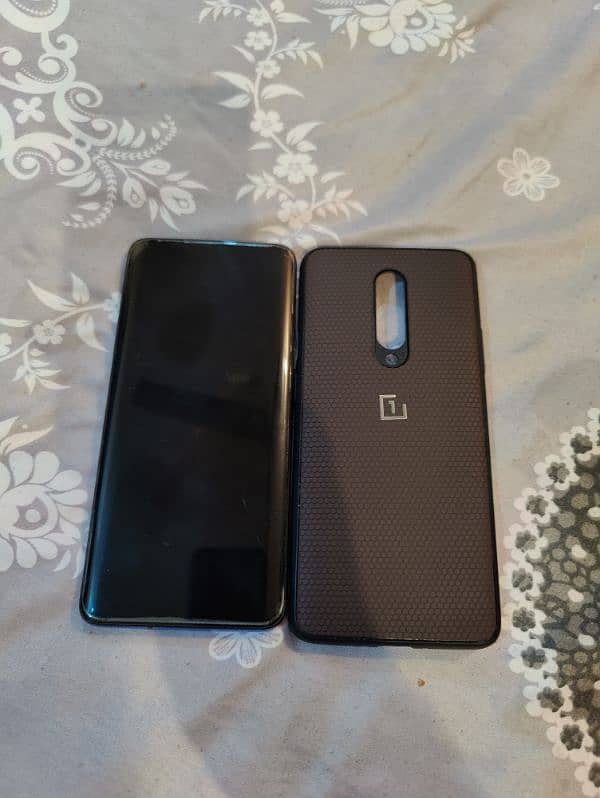 ONE PLUS 7 PRO 8GB 256GB Sim locked 2