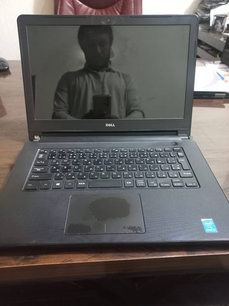 Laptop Dell 3