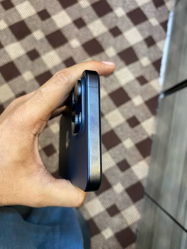 Iphone 15 Pro Max 512GB NON-PTA Factory Unlock 4