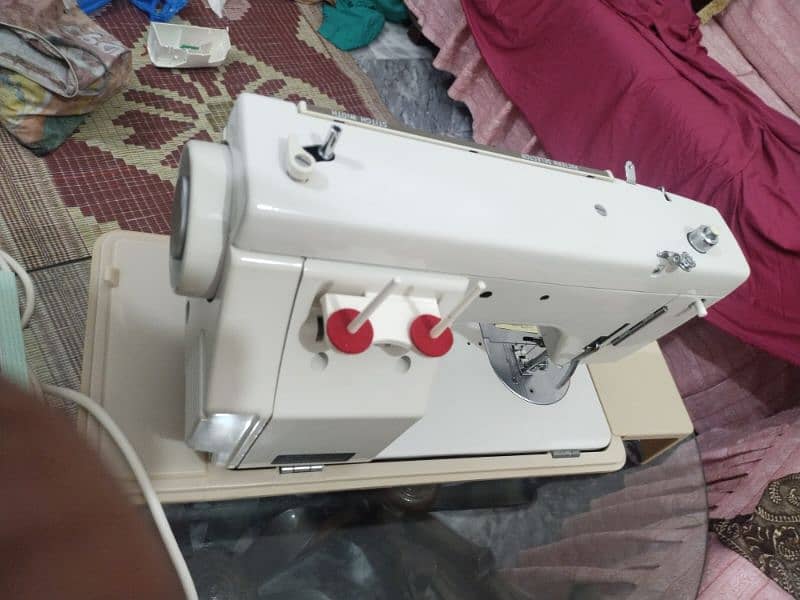 JANOME sewing machine made in England genuine company USA 3