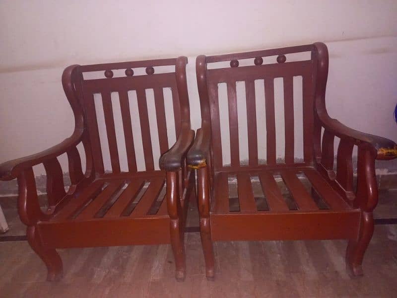 Wooden Sofa set in Good condition 1