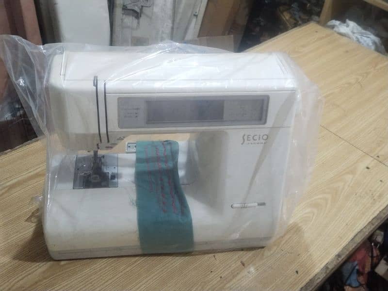 JANOME sewing machine 8100 0