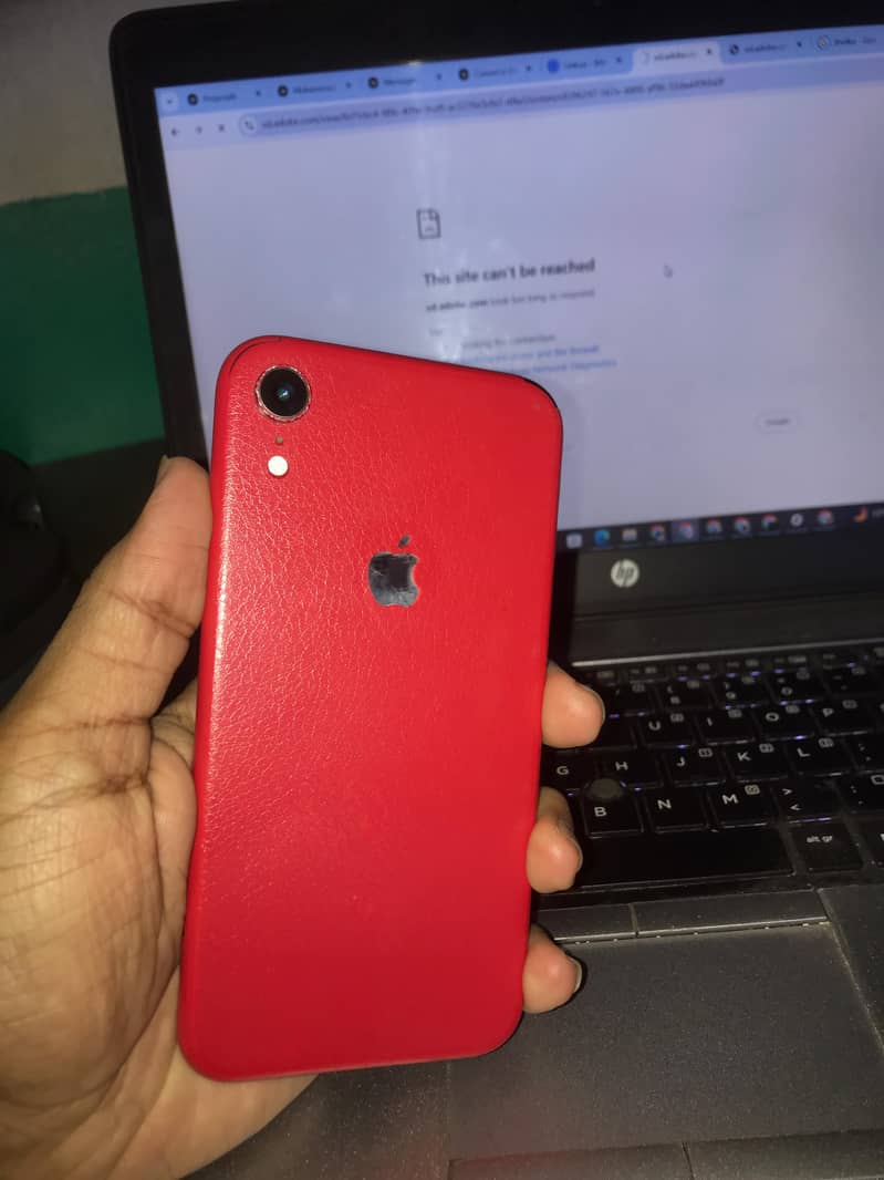 Iphone xr factory unlock non pta 2