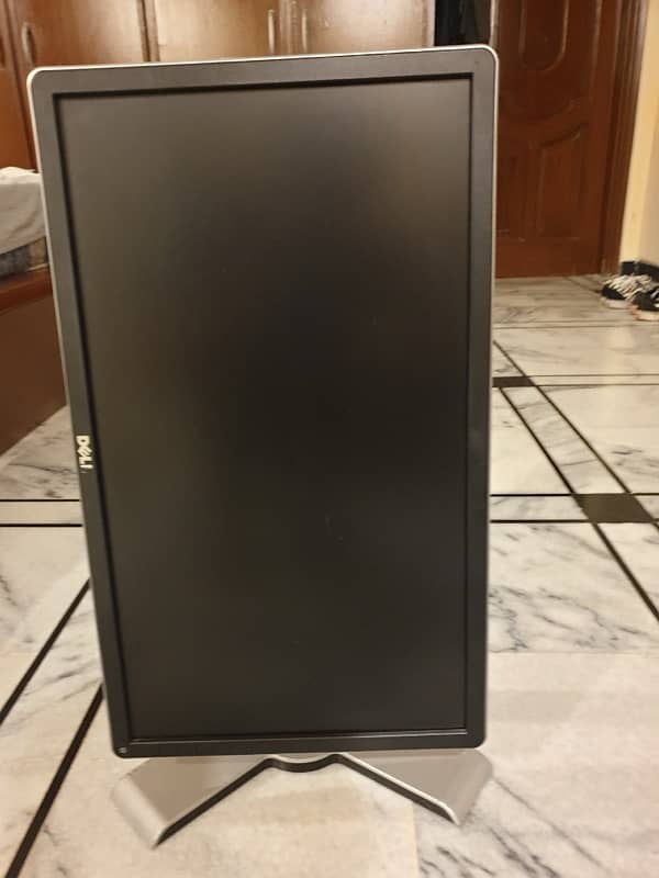 Dell 21’ Full HD monitor 2