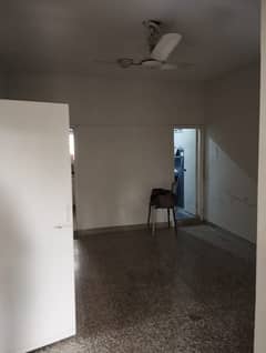 Separate room available for rent in g9/3