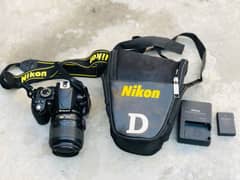 DSLR Nikon D3100