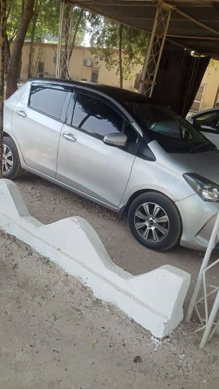 Toyota Vitz 2014 9