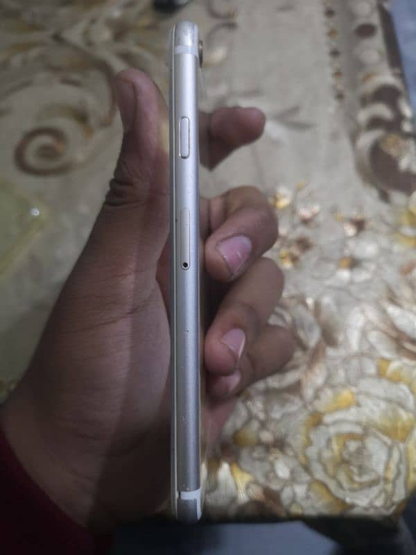 iPhone 6 64gb no pta screen shade 5