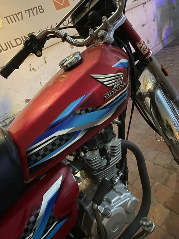 honda 125 2024 6