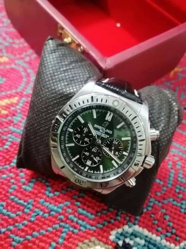 Breitling Watch – CHRONOMAT B01 44 6