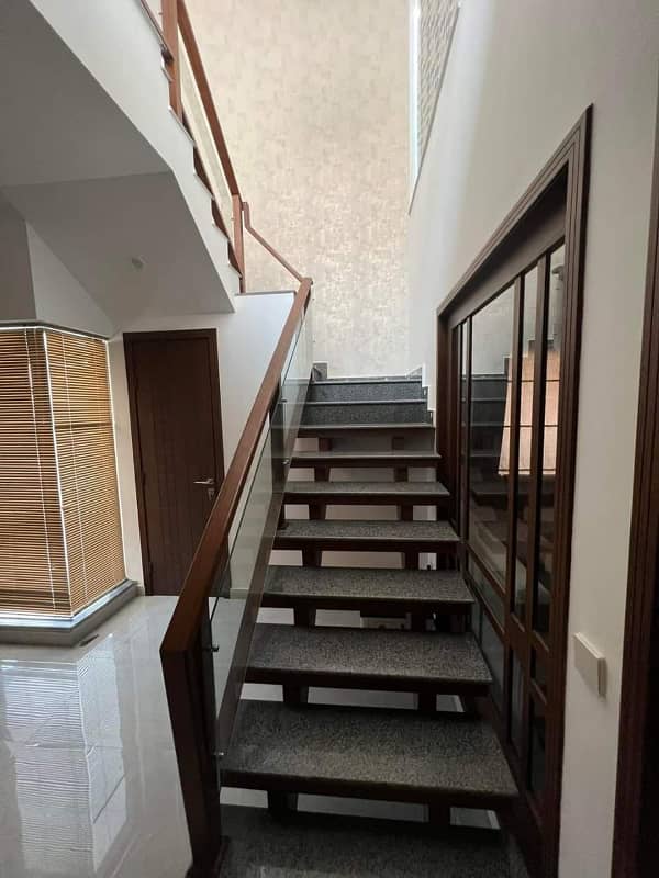 1 Kanal Most Beautiful House Available For Rent In Phase 5 DHA Lahore 8