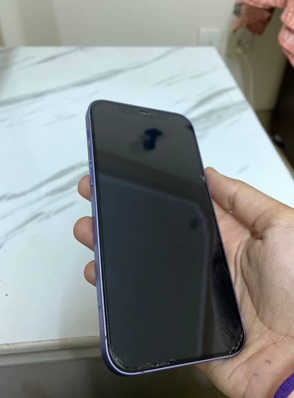 Iphone 12 (64gb) 3