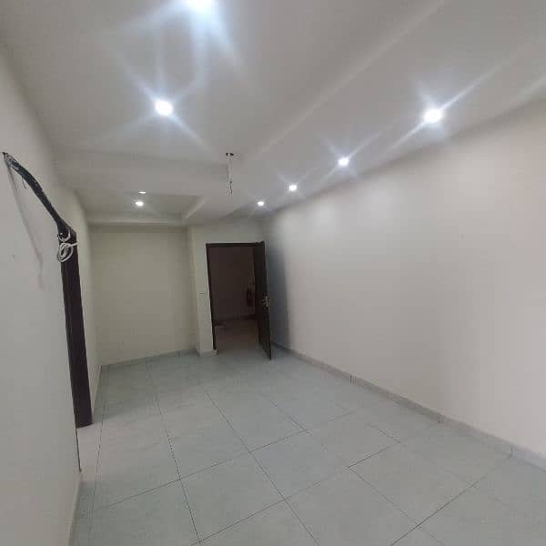 1 Bed Flat For Rent in Bahria Town Lahore 1