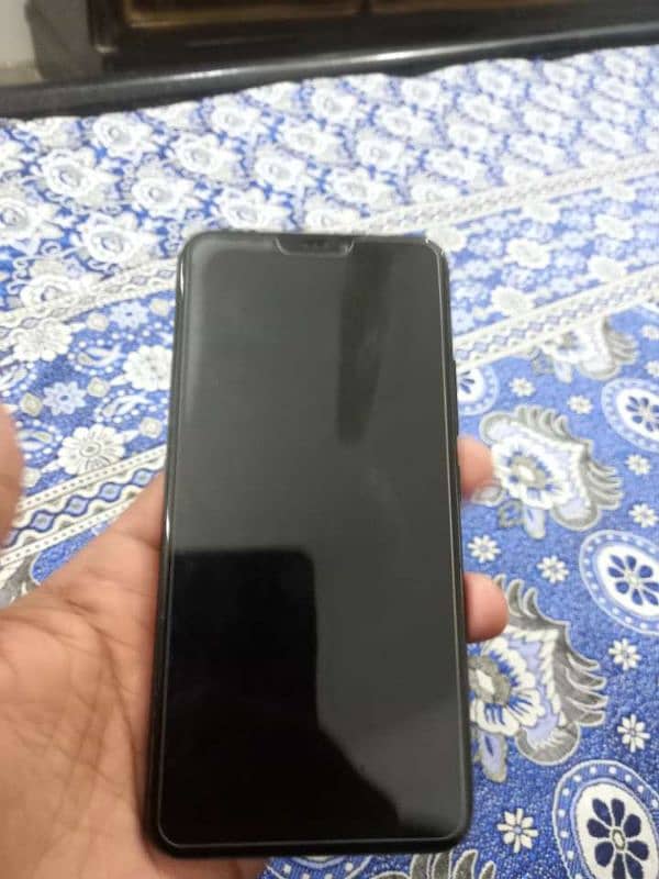 vivo y81s pta approved 6 128 GB 8