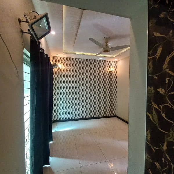 5 marla House Upper Portion For Rent in Bahria Town Lahore 1