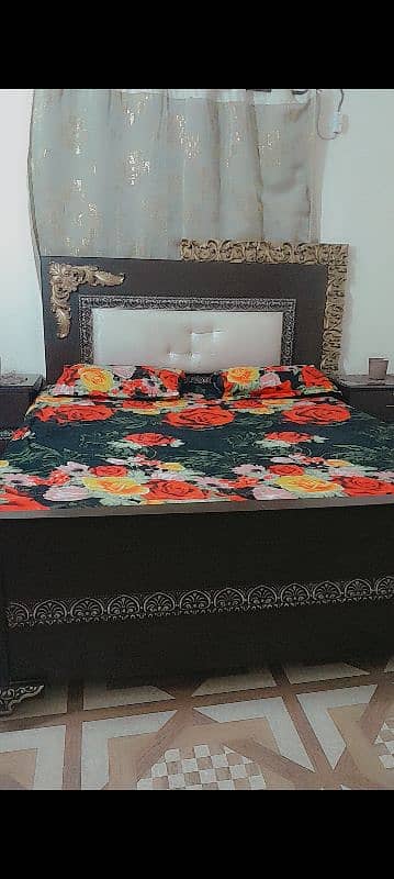 Bed for sale with side tables and dressing 1