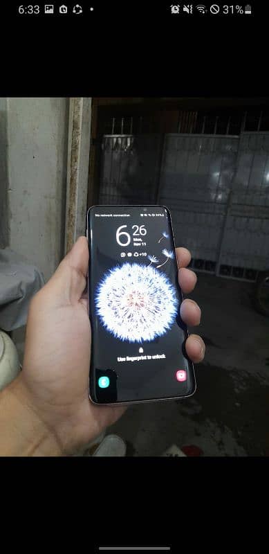 Samsung Galaxy S9 lush condition best phone for giming and cameras 0