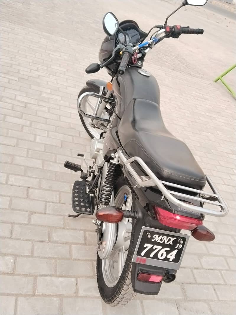 Suzuki gd 110 8