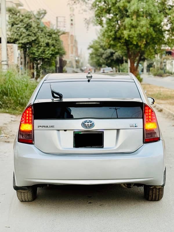 Toyota Prius 2010 5