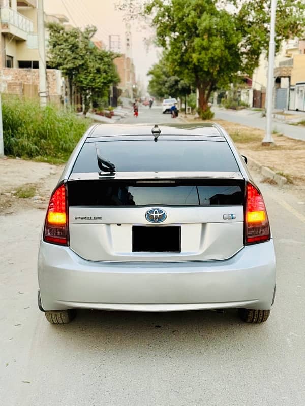 Toyota Prius 2010 6