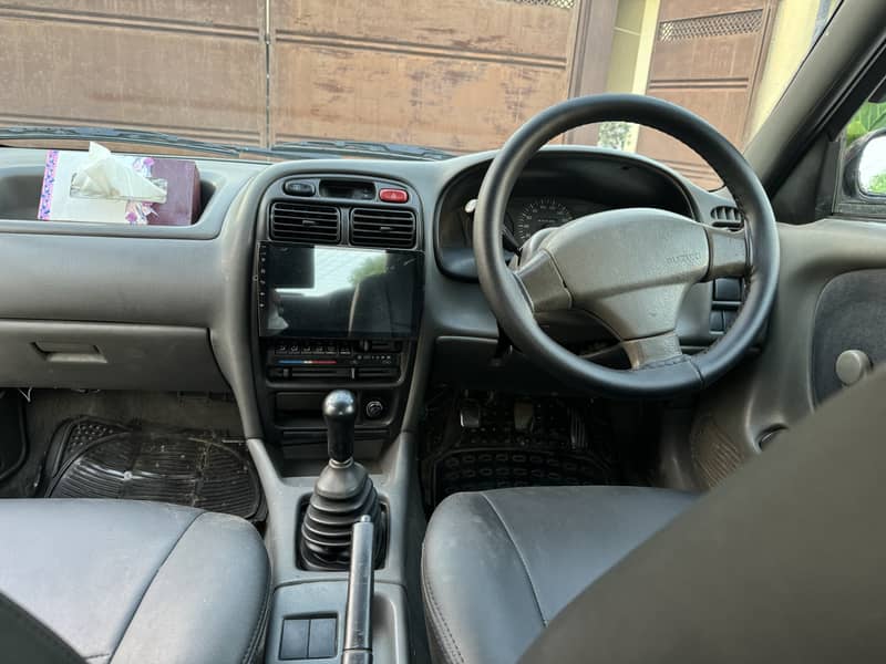 Suzuki Baleno 2000 15