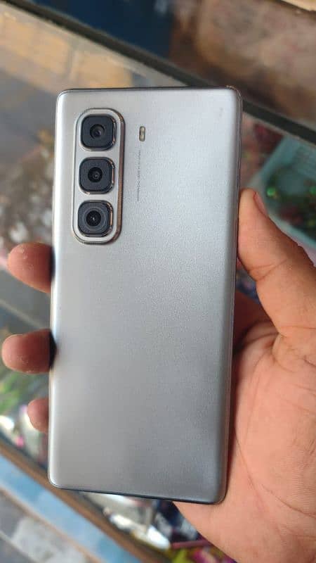 infinix hot 50 pro plus . . . . . . . . . . 0