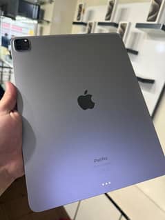 iPad m2 12.9 inch