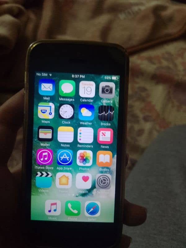 Iphone 5 non PTA 03259788946 whatsapp 3