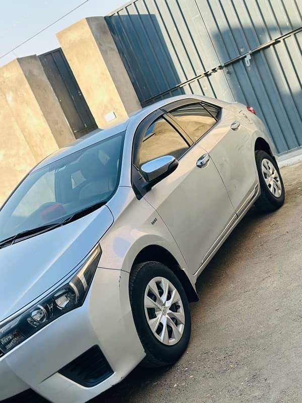 Toyota Corolla XLI 2017 3