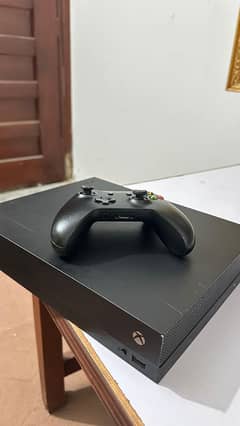 Xbox one X 1 tb