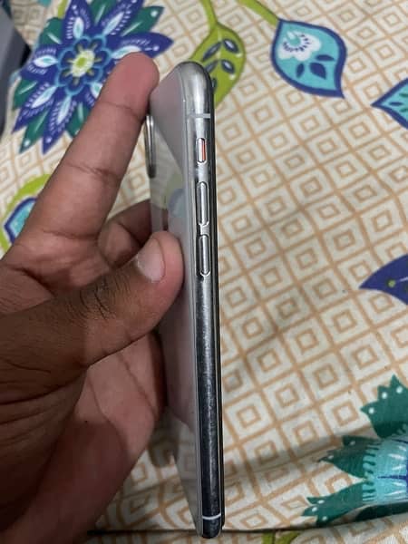 Iphone X 64 GB non ptA 3