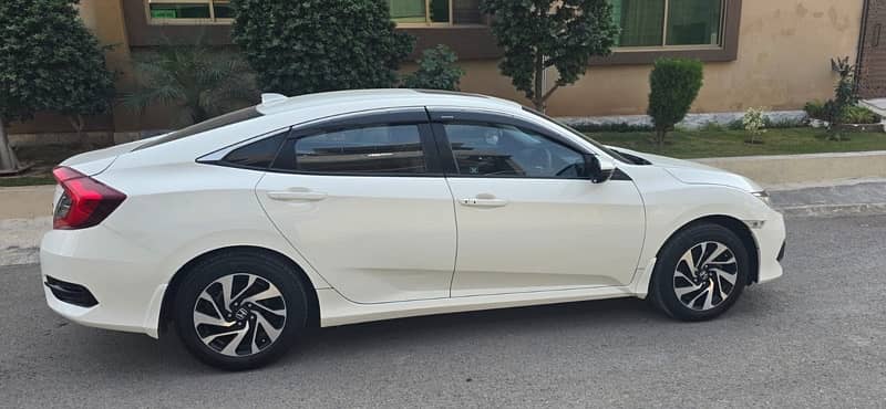 Honda Civic Oriel 2016 3