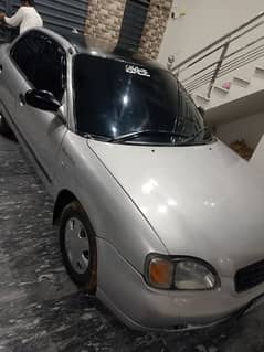 Suzuki Baleno 2004