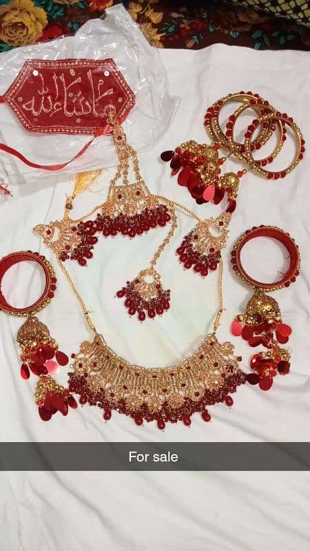 Bridal Dress nd jewelry 2