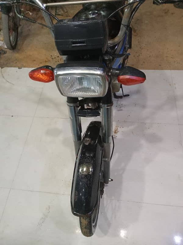 super star bike saf sutri shiny condition Tanki side cover change 4