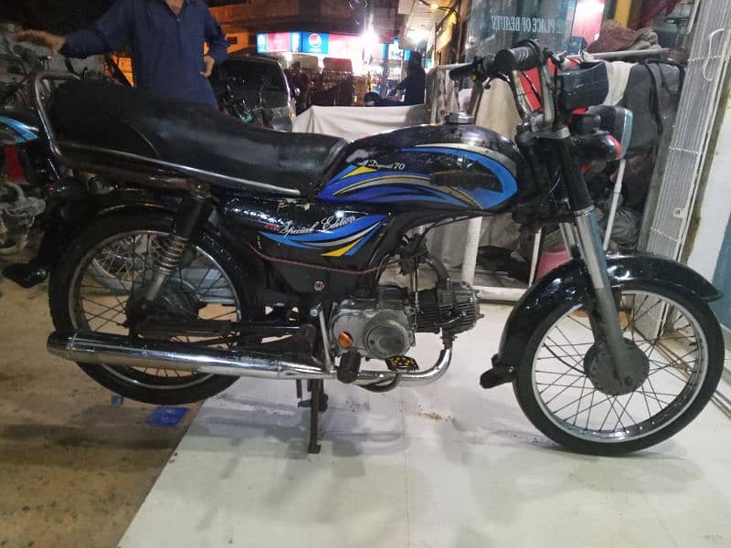 super star bike saf sutri shiny condition Tanki side cover change 8