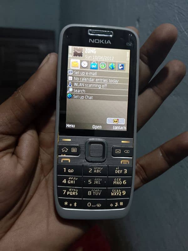 Nokia E52 contact 03282973951 1