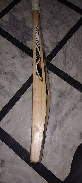 Ca THUNDER CRICKET BAT 2