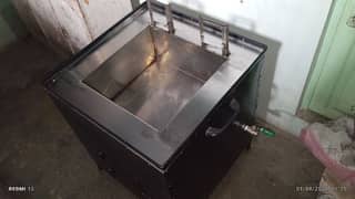 fryer for sale new condition 10 by 10 hai contact number.