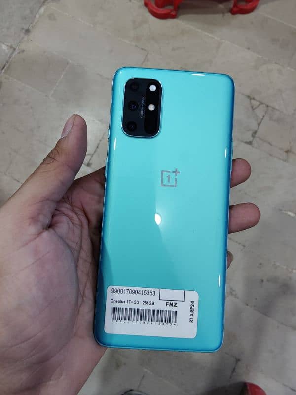 OnePlus 8t 1